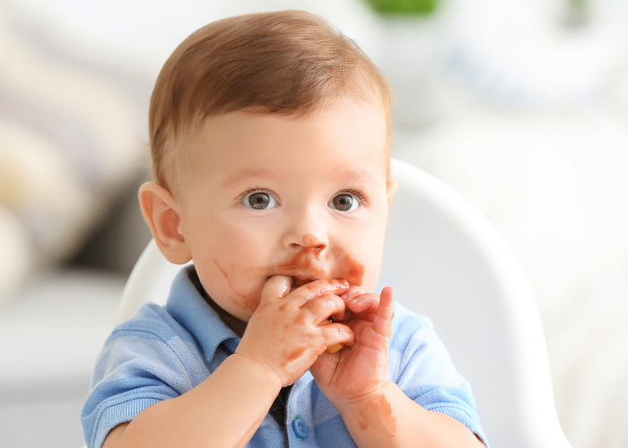 The Benefits of Self-Feeding for babies